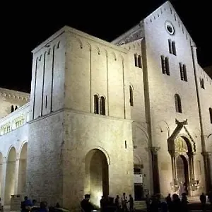 https://h92-bari.barihotels.org